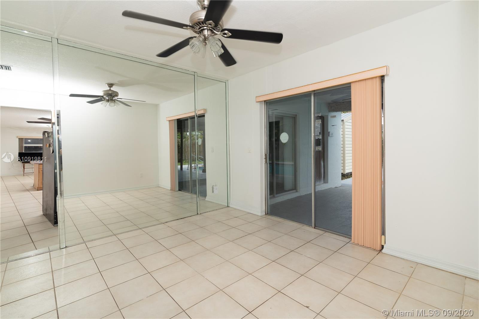 11203 Ladino Street Boca Raton, FL 33428 - Photo 12 of 36 Formal Dinning area of 11203 Ladino St. Boca Raton FL 33428 - 3953