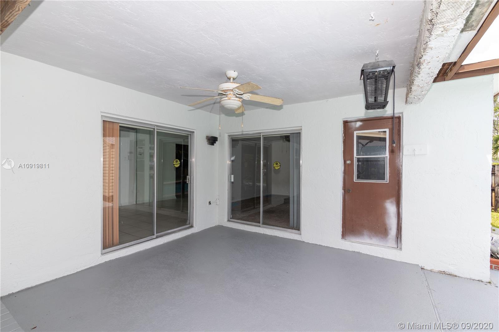 11203 Ladino Street Boca Raton, FL 33428 - Photo 26 of 36 Covered Deck at 11203 Ladino St. Boca Raton FL 33428 - 3953