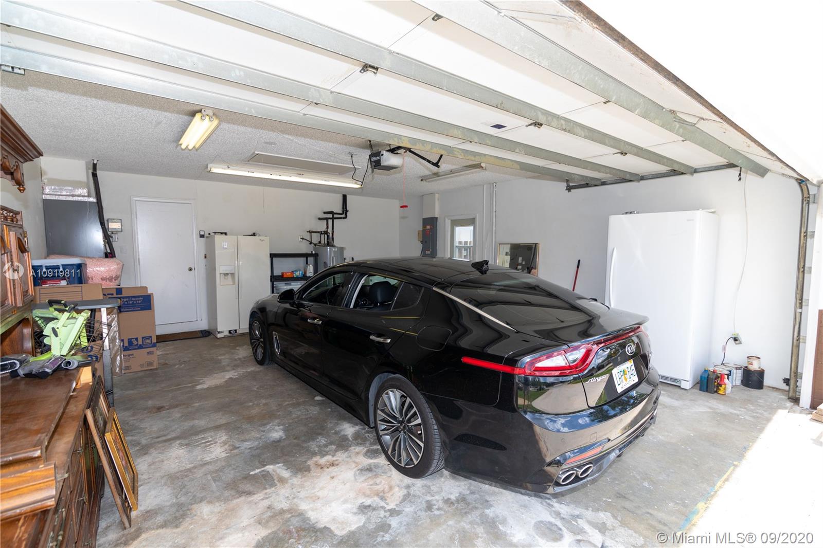 11203 Ladino Street Boca Raton, FL 33428 - Photo 31 of 36 Garage at 11203 Ladino St. Boca Raton FL 33428 - 3953