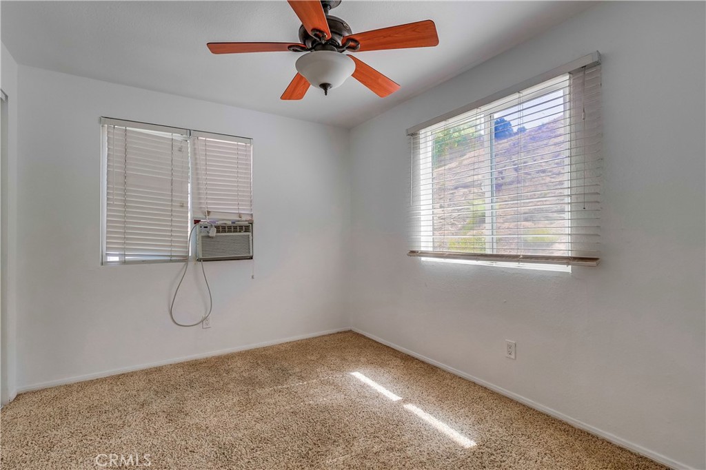 24425 Woolsey Canyon Road, Unit 130 Canoga Park, CA 91304 - Photo 27 of 46