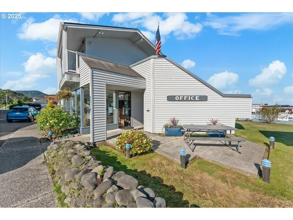 $234,900 | 2316 Beach Drive, Unit 154, Seaside, OR 97138