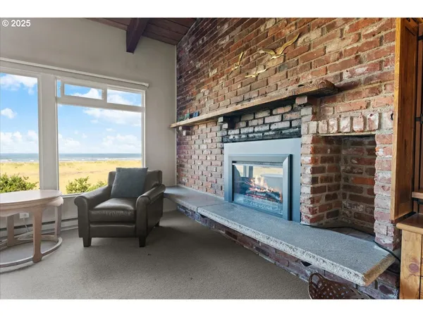 $234,900 | 2316 Beach Drive, Unit 154, Seaside, OR 97138
