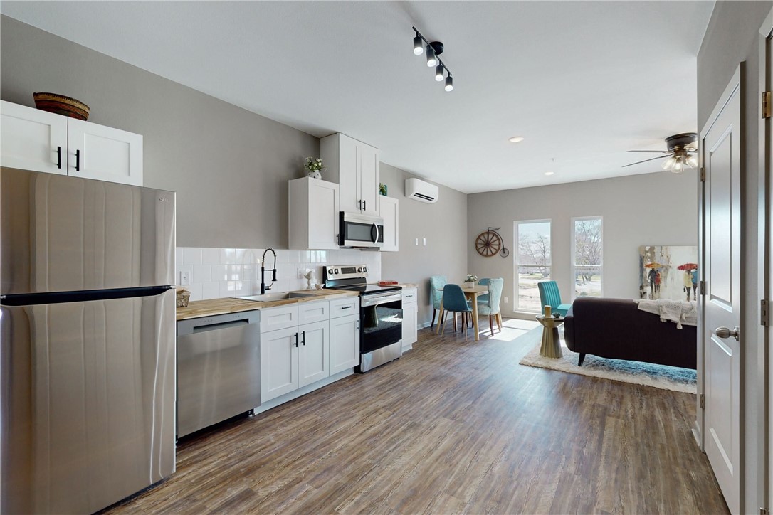 101 West 33rd Street, Unit 306 Bryan, TX 77803 - Photo 6 of 15