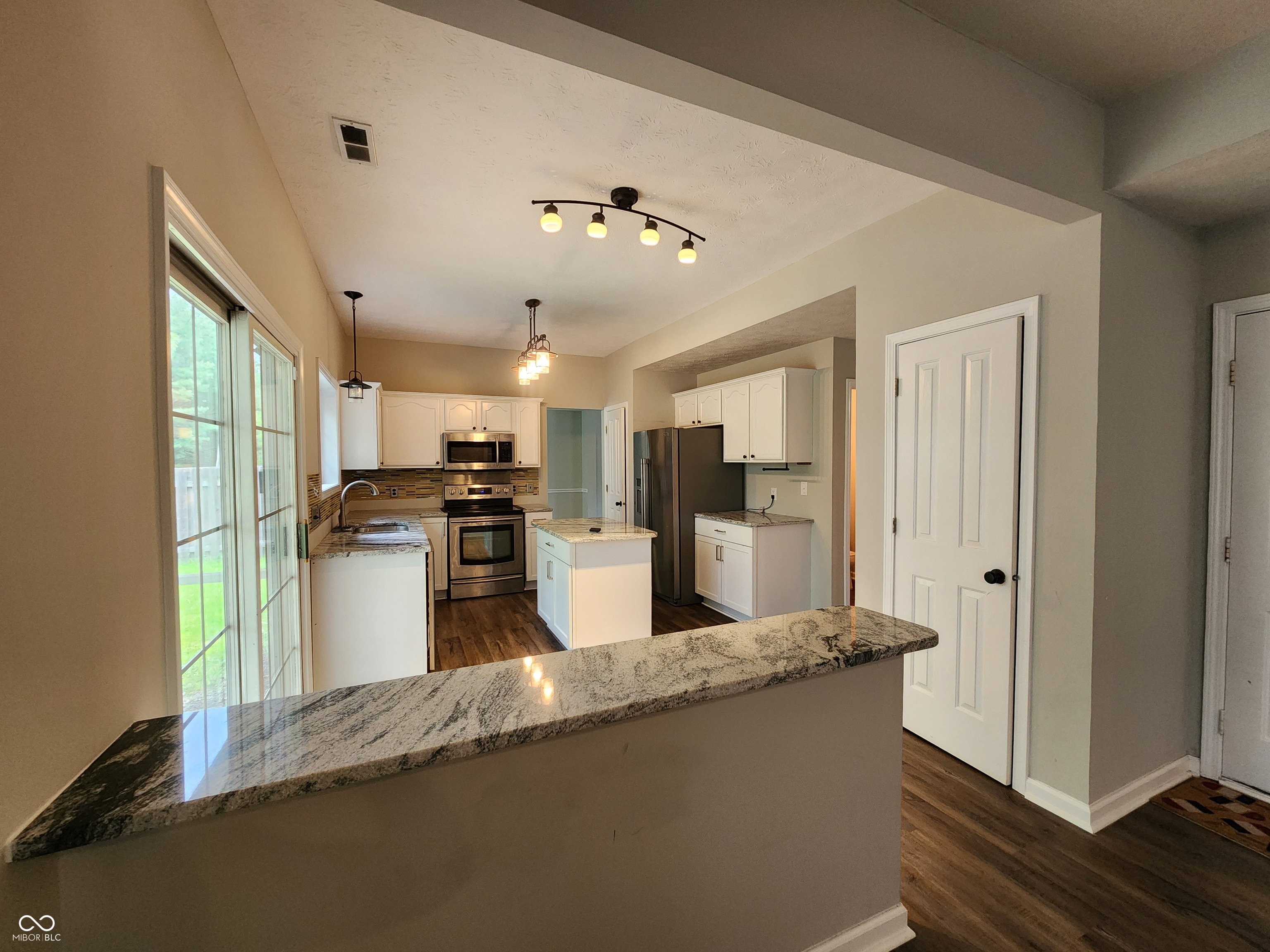 14504 Cherry Ridge Road Carmel, IN 46033 - Photo 5 of 19