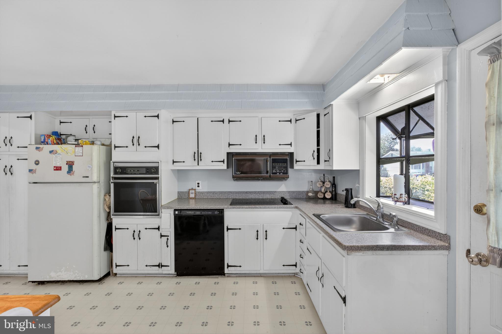 118 White Fawn Road Newark, DE 19711 - Photo 11 of 32