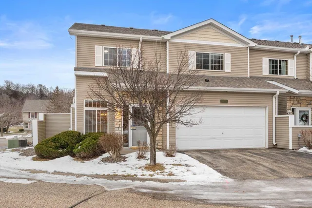 $229,900 | 1980 Pika Trail, Unit E, River Falls, WI 54022