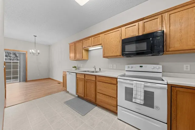 $229,900 | 1980 Pika Trail, Unit E, River Falls, WI 54022