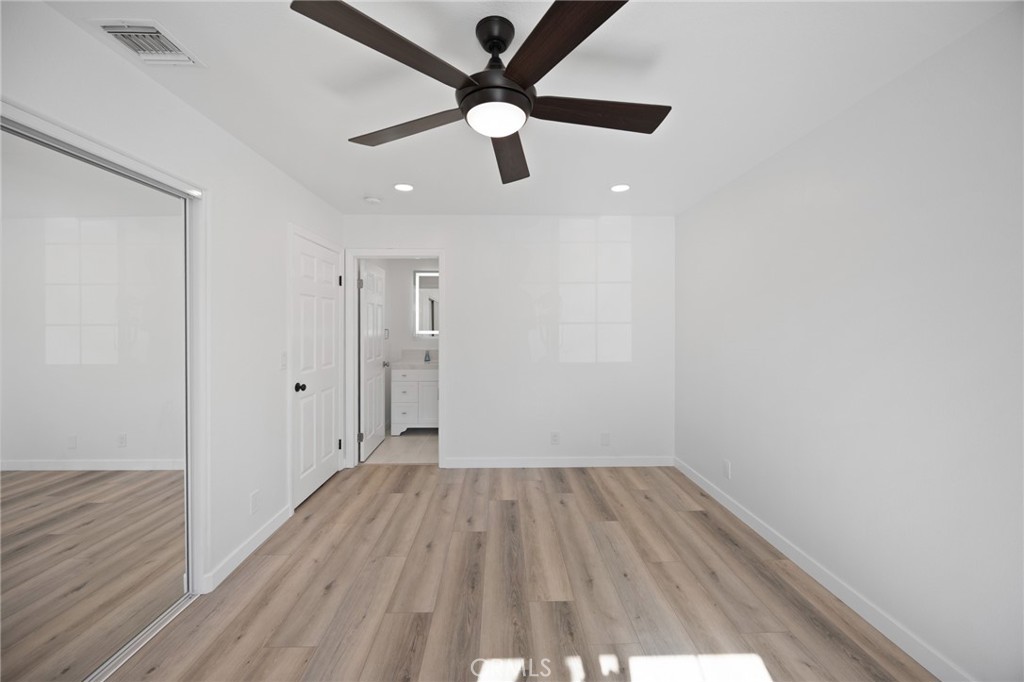 422 Parkman Avenue Los Angeles, CA 90026 - Photo 23 of 33
