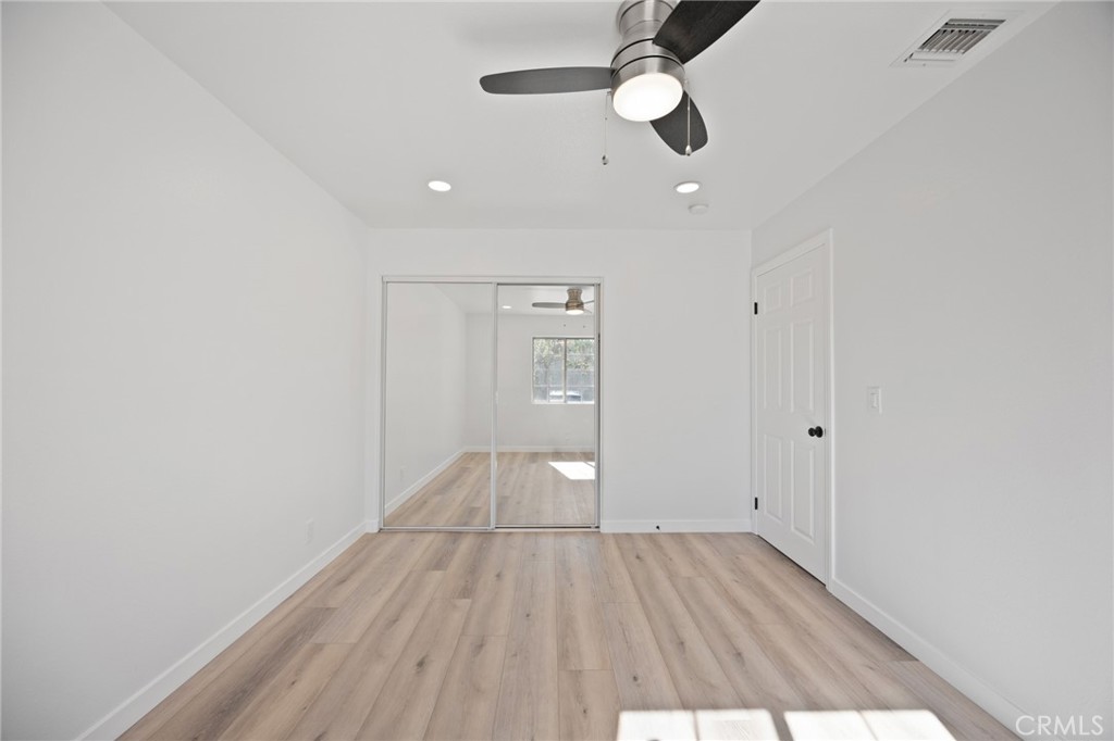 422 Parkman Avenue Los Angeles, CA 90026 - Photo 27 of 33