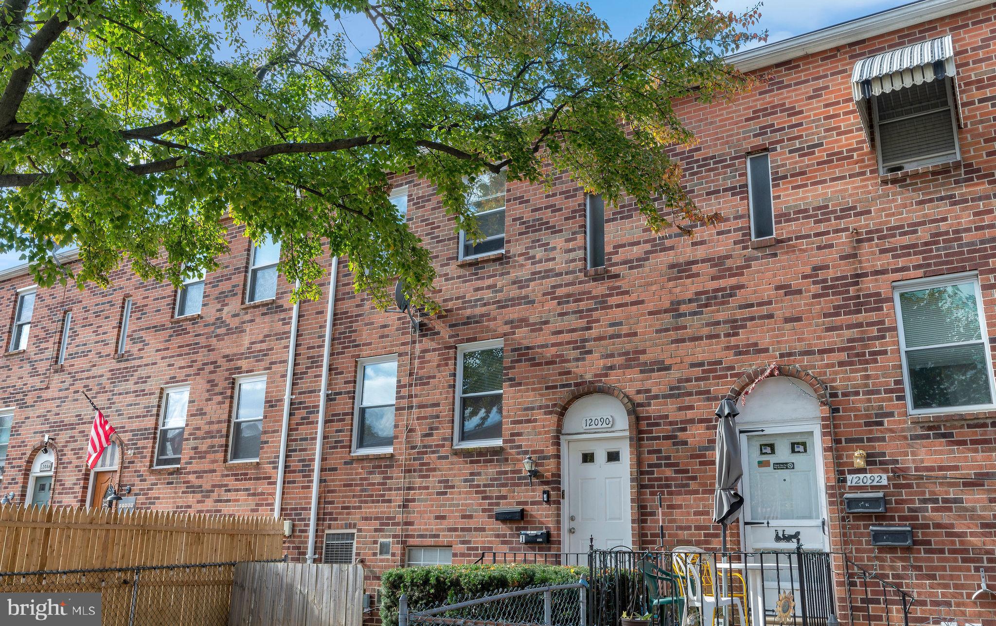 12090 Abby Road Philadelphia, PA 19154 - Photo 4 of 21 Gallery Image 4