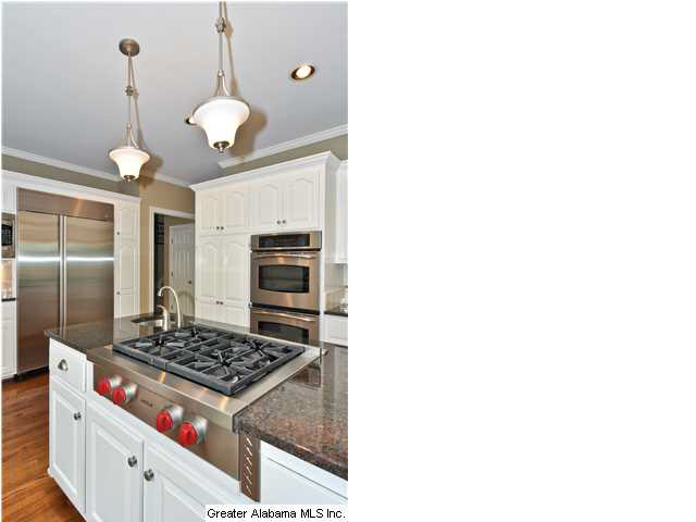 3856 Timberline Way Birmingham, AL 35243 - Photo 14 of 32