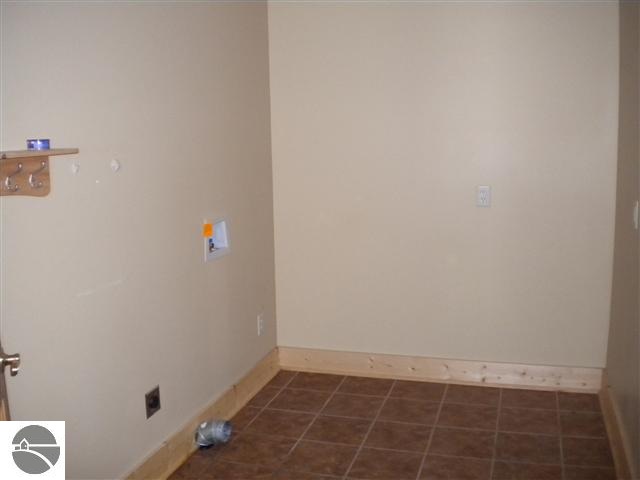 15115 Bluff Road Traverse City, MI 49686 - Photo 15 of 32 1743981-14.JPG