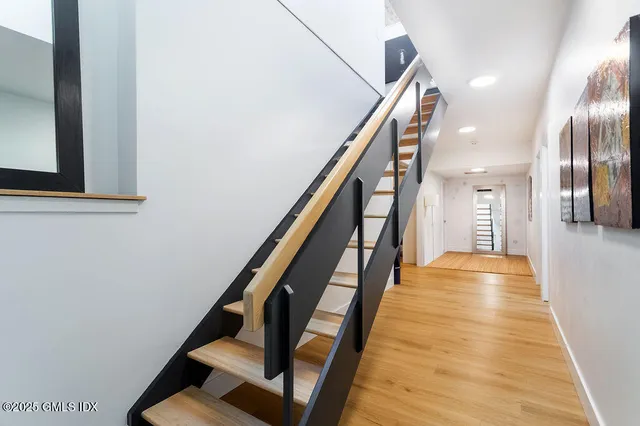 a view of an entryway