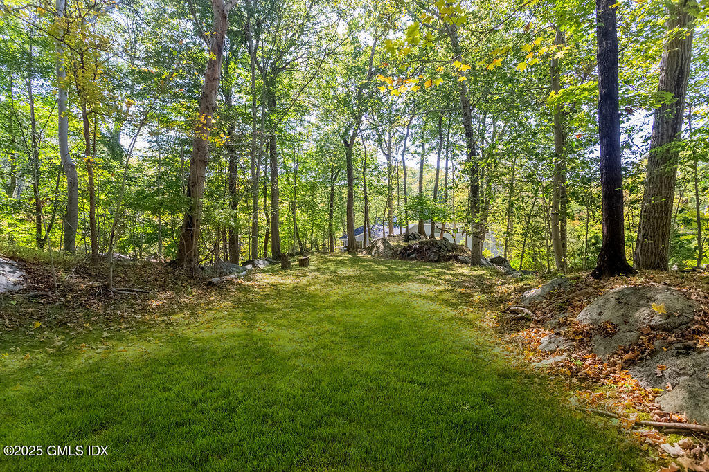 2 Horseshoe Road Cos Cob, CT 06807 - Photo 27 of 32 Horseshoe_044