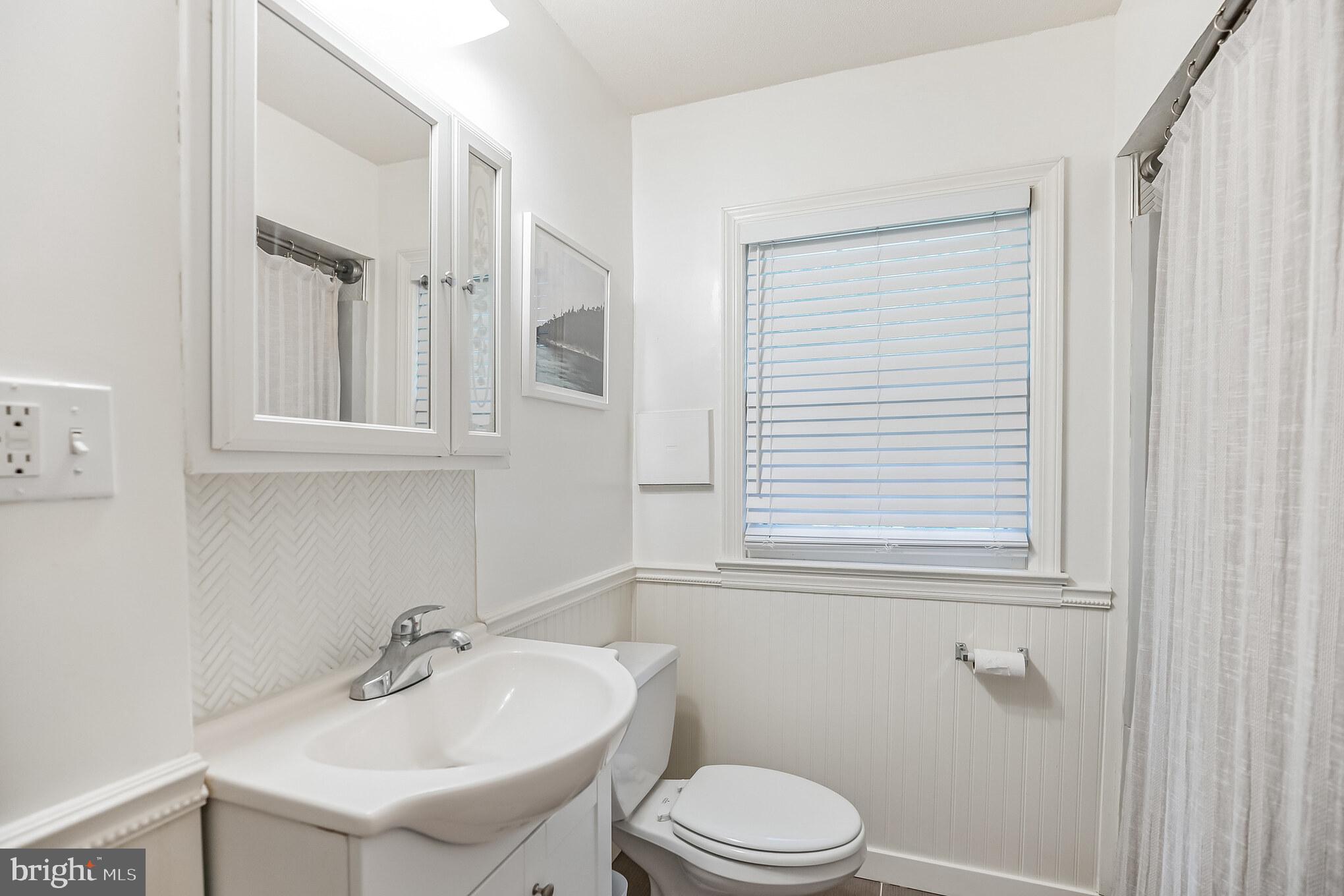 85 Ridgewood Avenue Ewing, NJ 08618 - Photo 17 of 29 Gallery Image 17