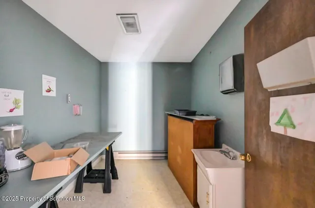 $359,999 | 2352 Newton Ransom Boulevard, Clarks Summit, PA 18411