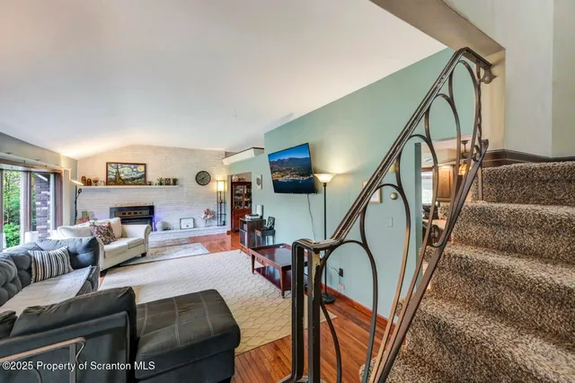 $359,999 | 2352 Newton Ransom Boulevard, Clarks Summit, PA 18411