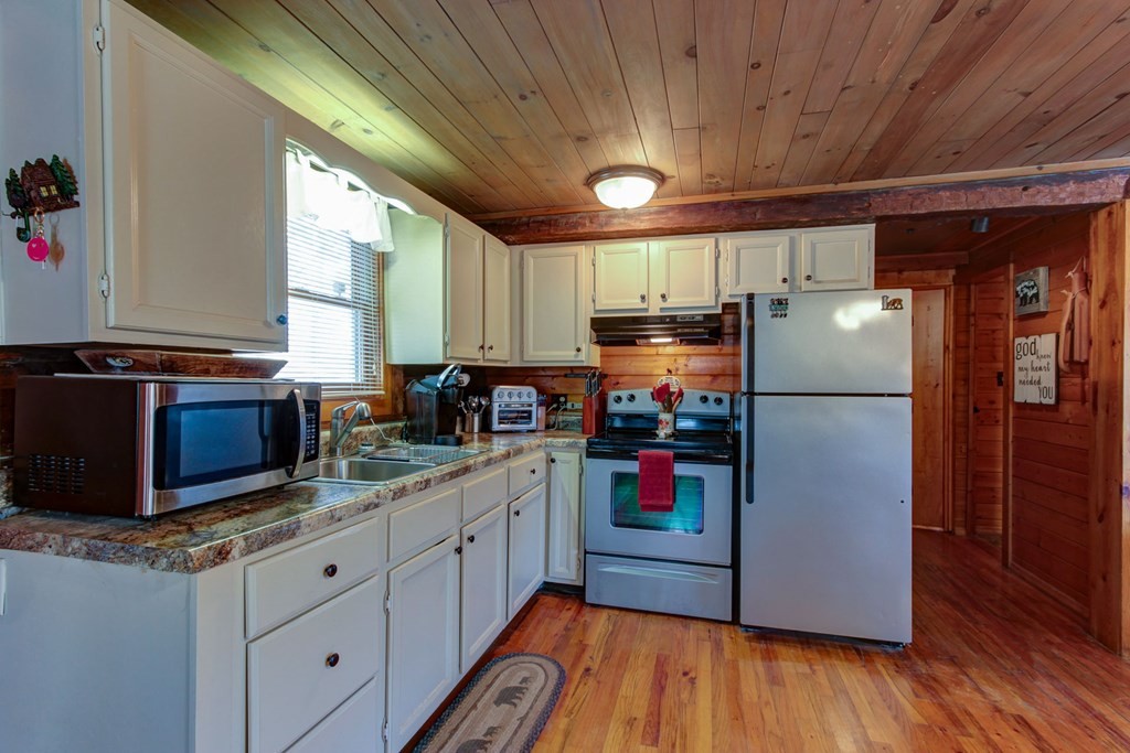 551 Bruce Road Gatlinburg, TN 37738 - Photo 9 of 34 Gallery Image 9