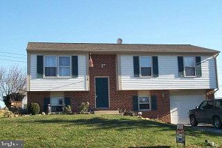 447 Amesbury Road Lancaster, PA 17601 - Photo 1 of 1
