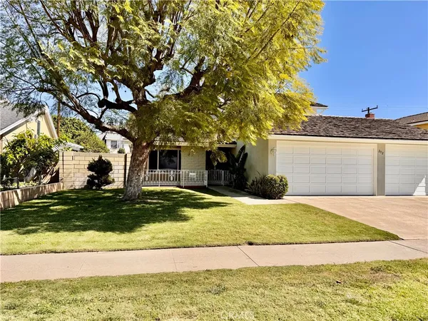 $4,300 | 202 South Barbara Way, Anaheim, CA 92806