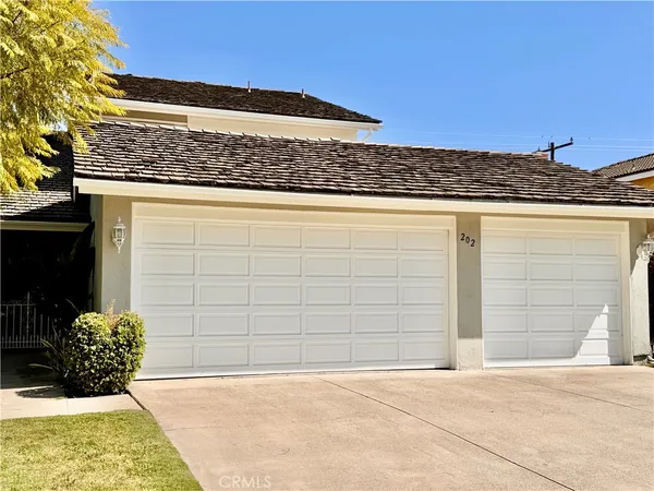 $4,300 | 202 South Barbara Way, Anaheim, CA 92806