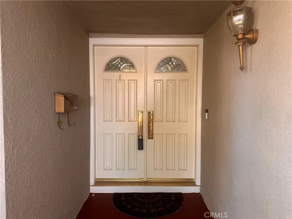 $4,300 | 202 South Barbara Way, Anaheim, CA 92806