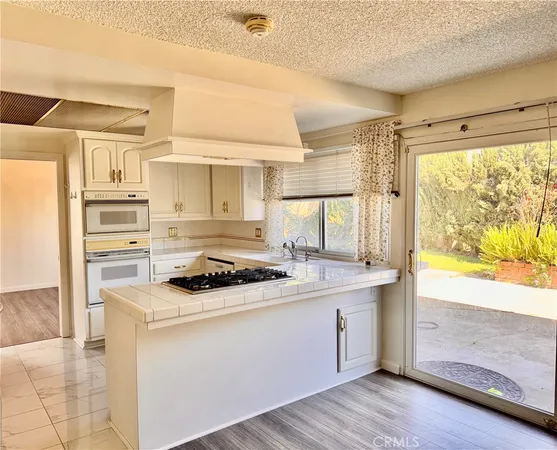 $4,300 | 202 South Barbara Way, Anaheim, CA 92806