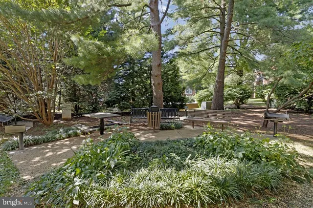 $379,000 | 3420 39th Street Northwest, Unit C705, Washington, DC 20016