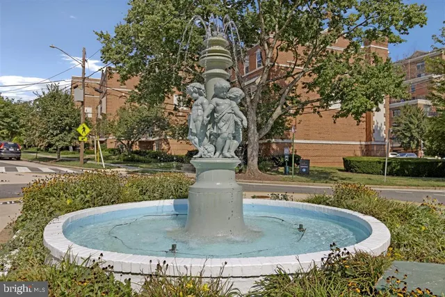 $379,000 | 3420 39th Street Northwest, Unit C705, Washington, DC 20016