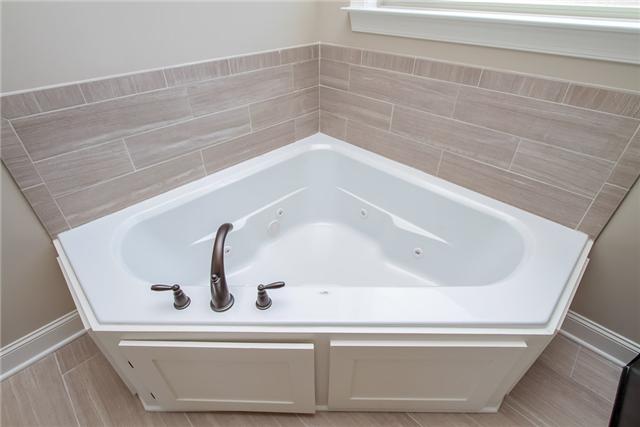 438 Truman Road West Franklin, TN 37064 - Photo 10 of 20 Gallery Image 10