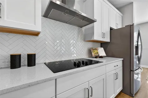 $1,250,000 | 810 32nd Avenue North, St. Petersburg, FL 33704