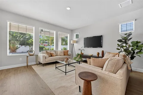 $1,250,000 | 810 32nd Avenue North, St. Petersburg, FL 33704