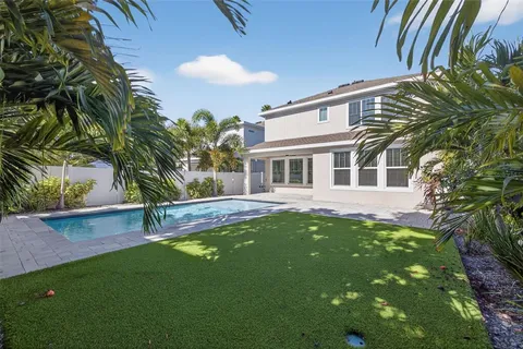 $1,250,000 | 810 32nd Avenue North, St. Petersburg, FL 33704
