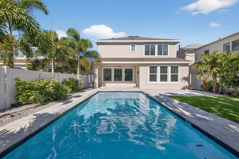 $1,250,000 | 810 32nd Avenue North, St. Petersburg, FL 33704