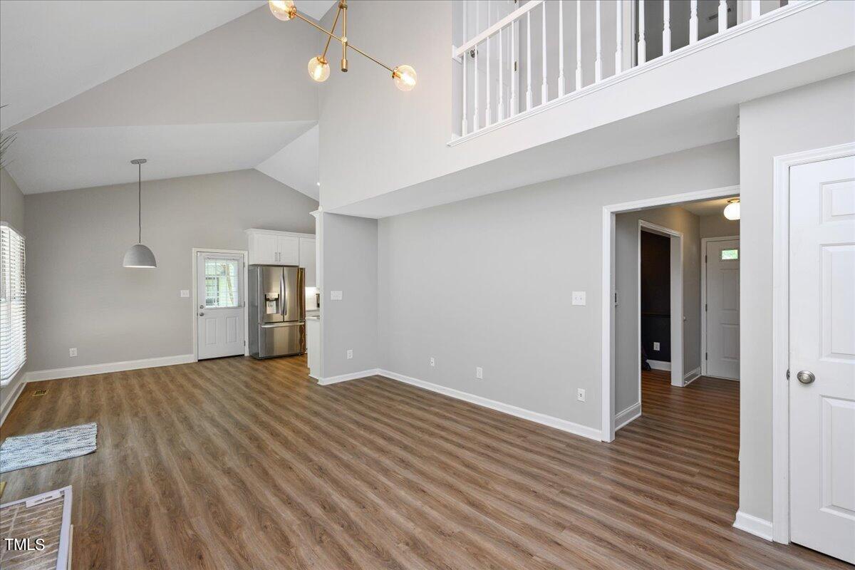 2005 Broadingham Court Raleigh, NC 27615 - Photo 14 of 27 21-- 21