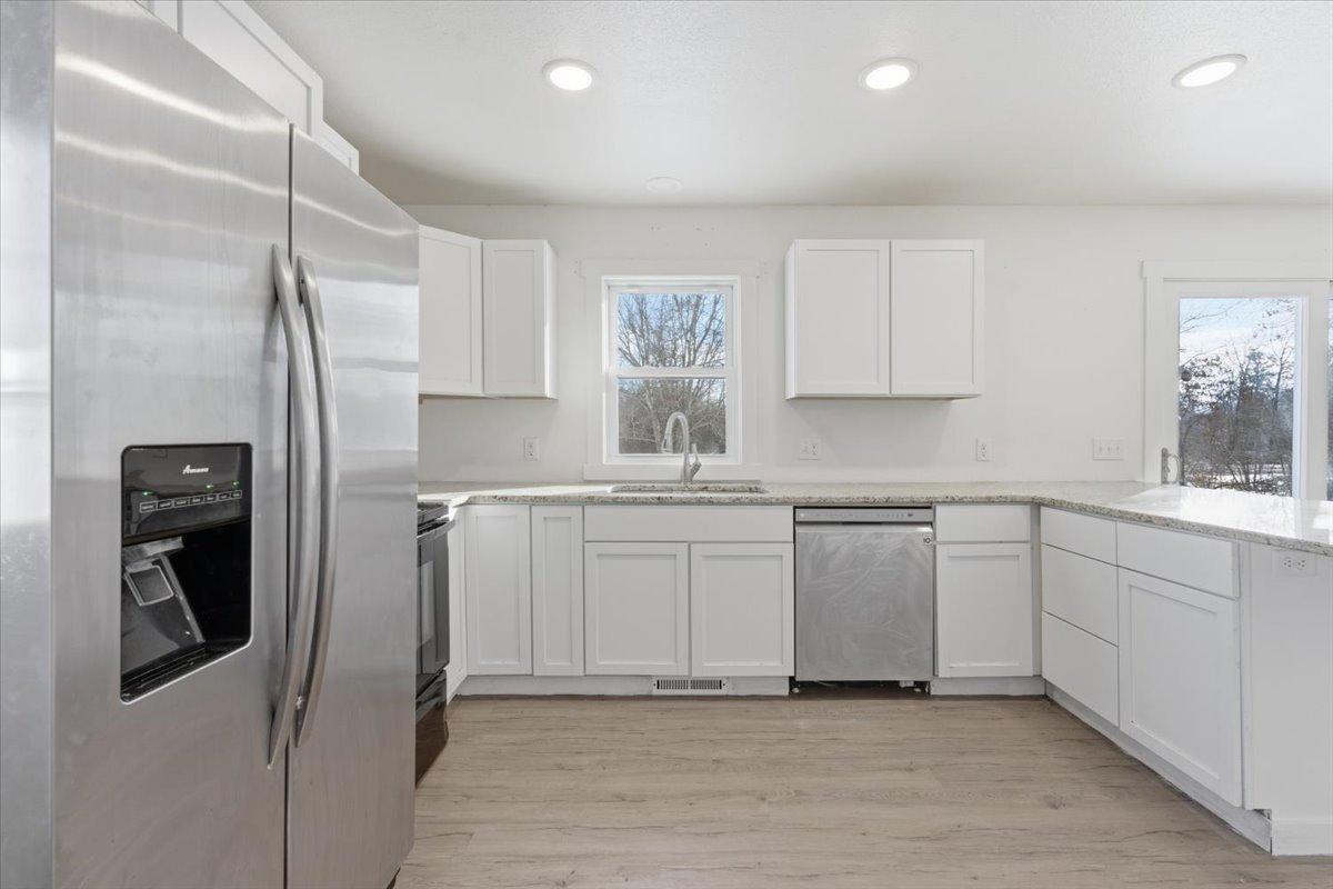 17113 Johnson Road North Brainerd, MN 56401 - Photo 6 of 24