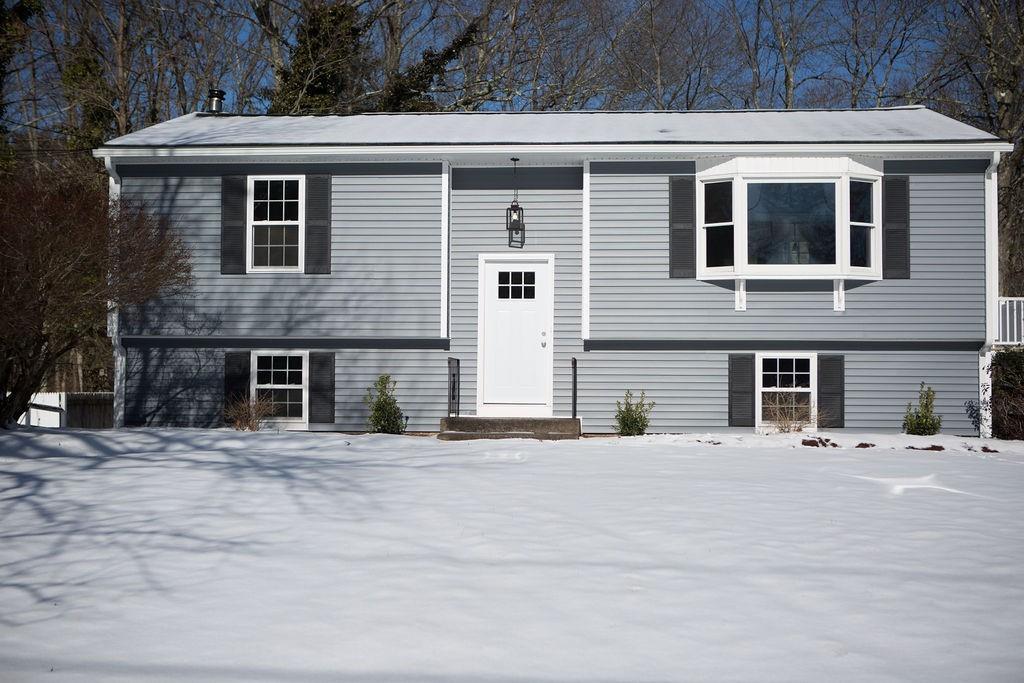 61 Deanville Road Attleboro, MA 02703 - Photo 1 of 26 Gallery Image 1