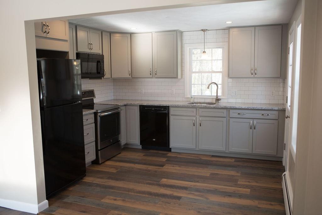 61 Deanville Road Attleboro, MA 02703 - Photo 4 of 26 Gallery Image 4