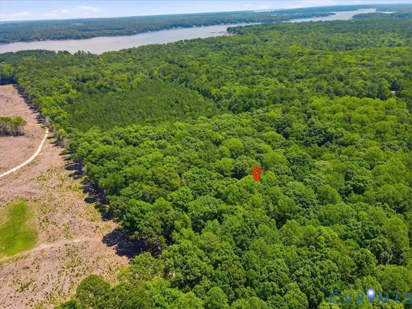 $399,000 | 7581 Granny Valley Road, Gloucester, VA 23061