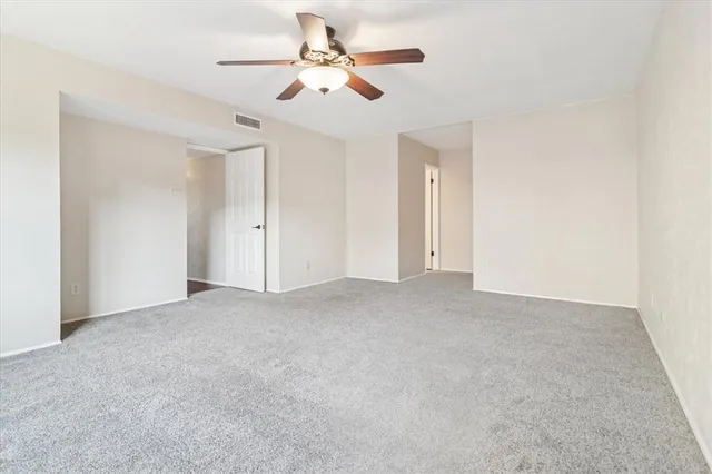 a view of a window in a room