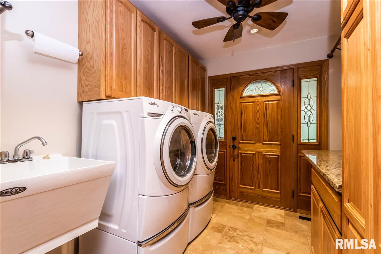 1010 East Truitt Road Chillicothe, IL 61523 - Photo 15 of 36 Gallery Image 15