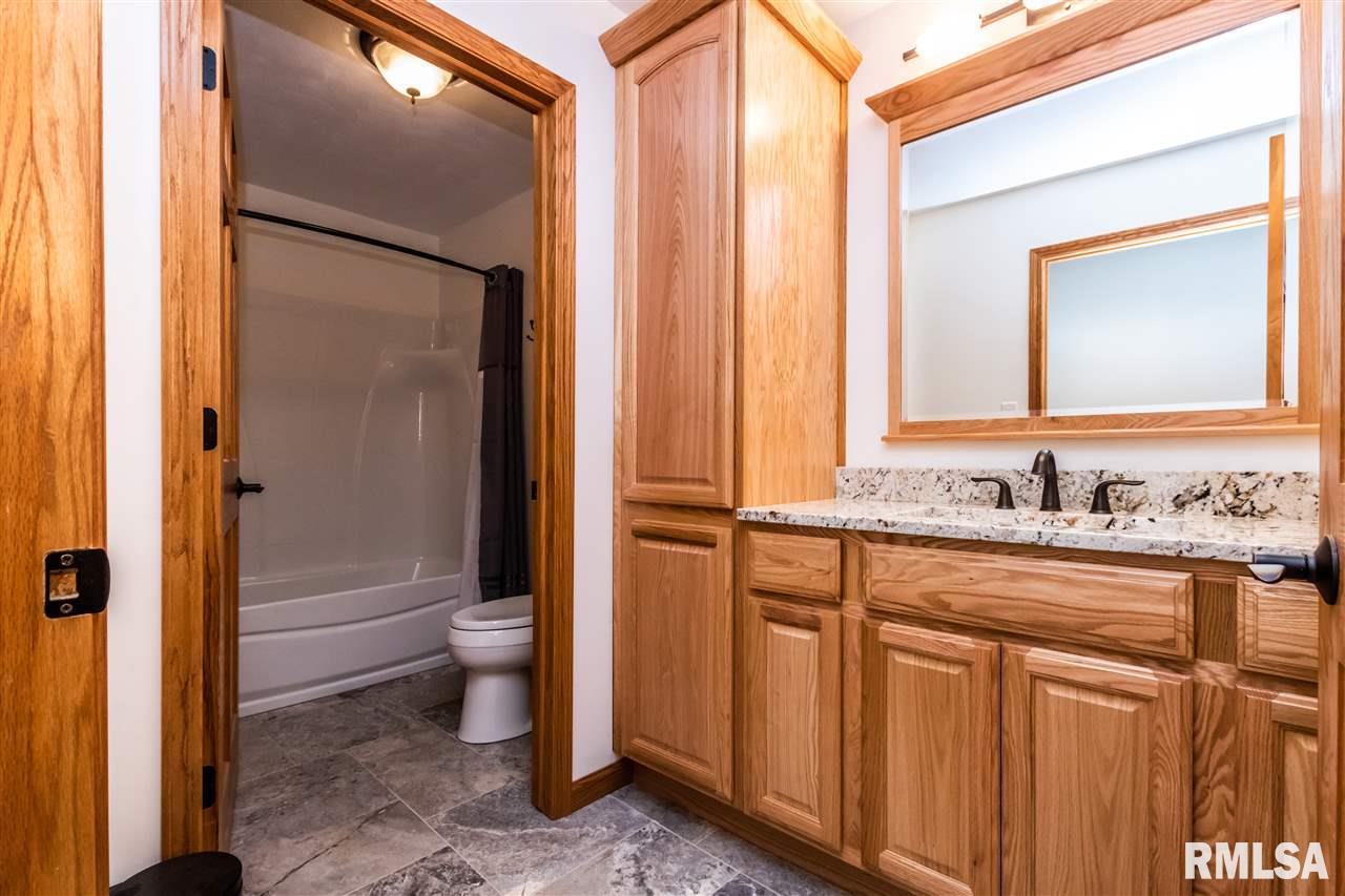 1010 East Truitt Road Chillicothe, IL 61523 - Photo 19 of 36 Gallery Image 19