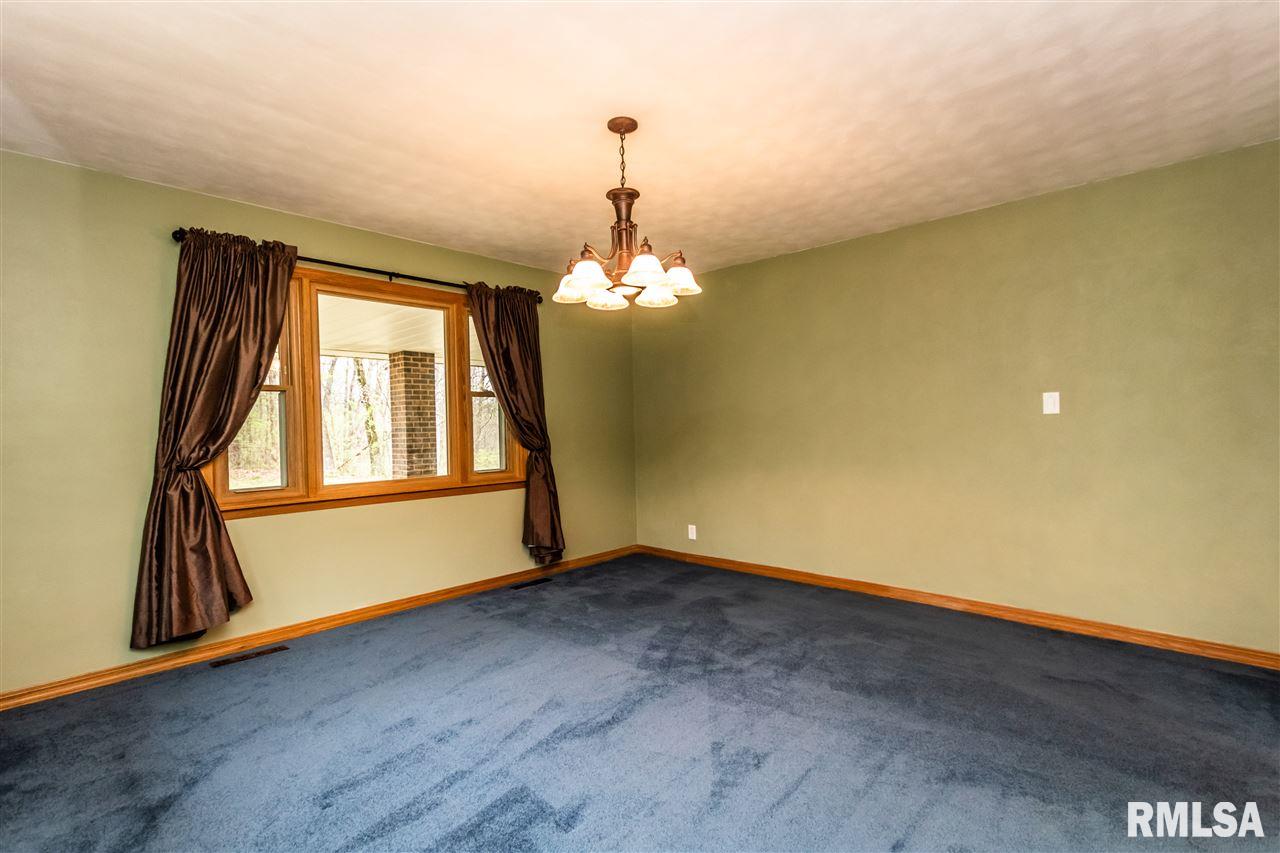 1010 East Truitt Road Chillicothe, IL 61523 - Photo 9 of 36 Gallery Image 9