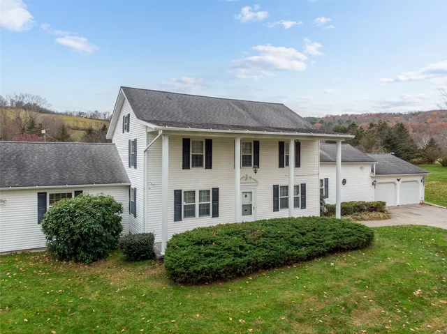 $450,000 | 195 Harding Road, Rome, PA 18837