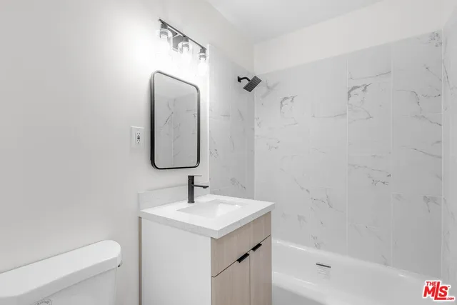 $2,595 | 1333 Barry Avenue, Unit 2, Los Angeles, CA 90025