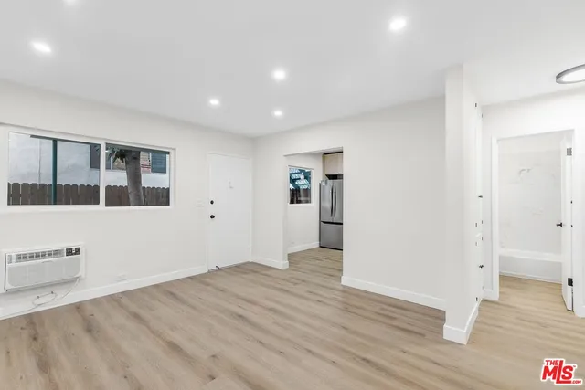 $2,595 | 1333 Barry Avenue, Unit 2, Los Angeles, CA 90025