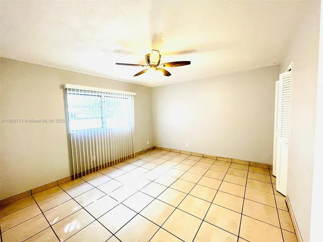 $1,475 | 1050 Atlantic Shores Boulevard, Unit 108, Hallandale Beach, FL 33009
