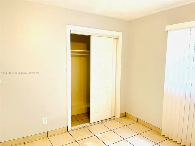 $1,475 | 1050 Atlantic Shores Boulevard, Unit 108, Hallandale Beach, FL 33009