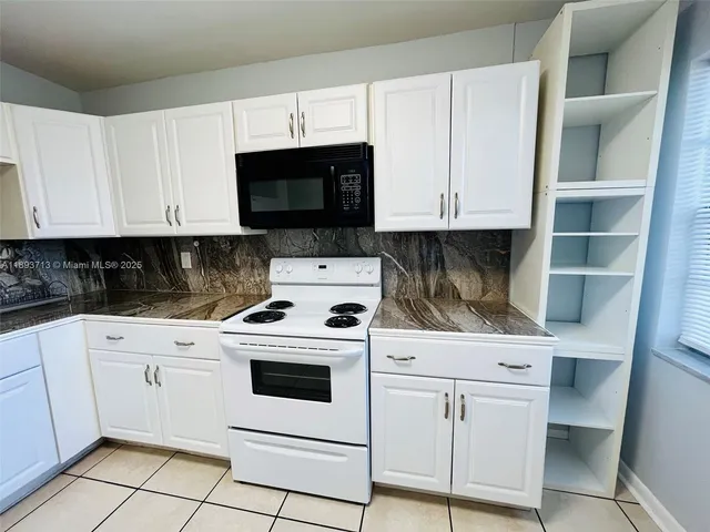 $1,475 | 1050 Atlantic Shores Boulevard, Unit 108, Hallandale Beach, FL 33009