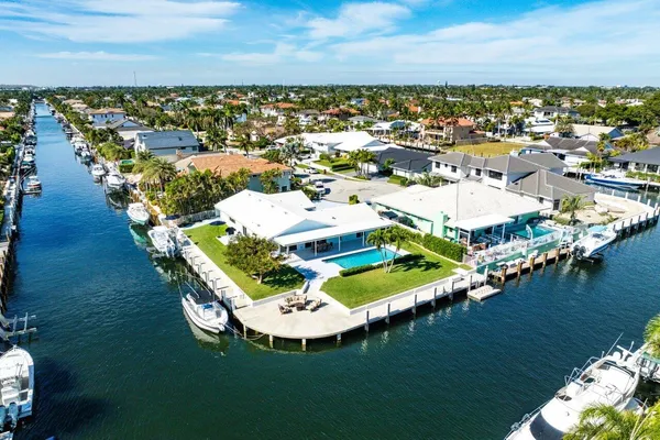 $3,695,000 | 3020 Northeast 47th Street, Lighthouse Point, FL 33064
